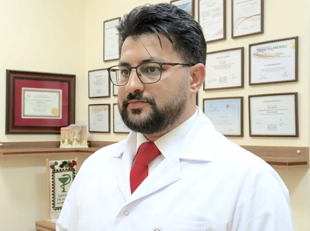 Dermatoloq Dr. Mehdi İskəndərli – Bakı